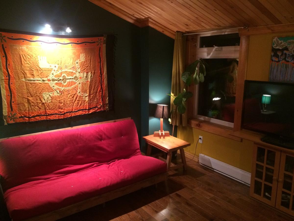 Maison Bleue Sainte Anne-des-Chênes Eksteriør bilde